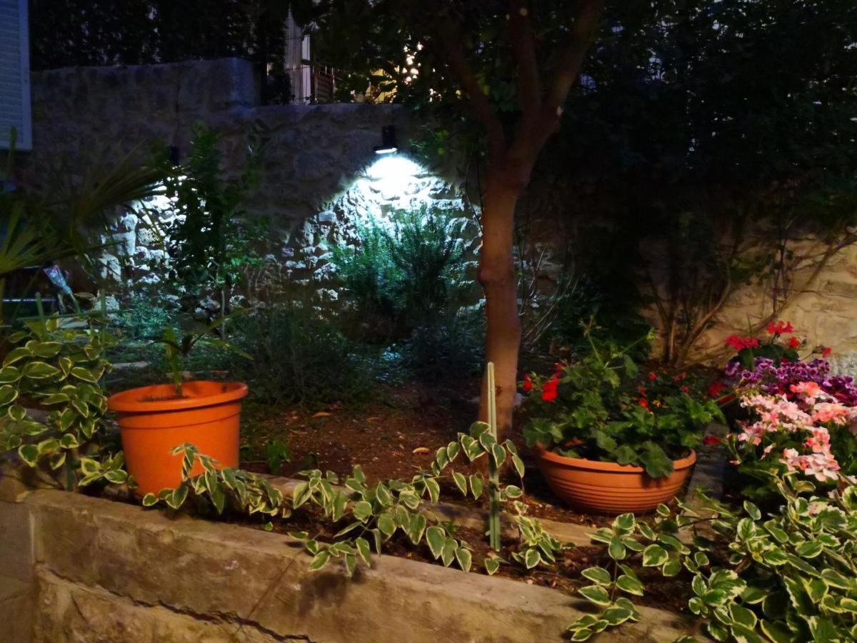 City Center Garden Apartments Sibenik Bagian luar foto
