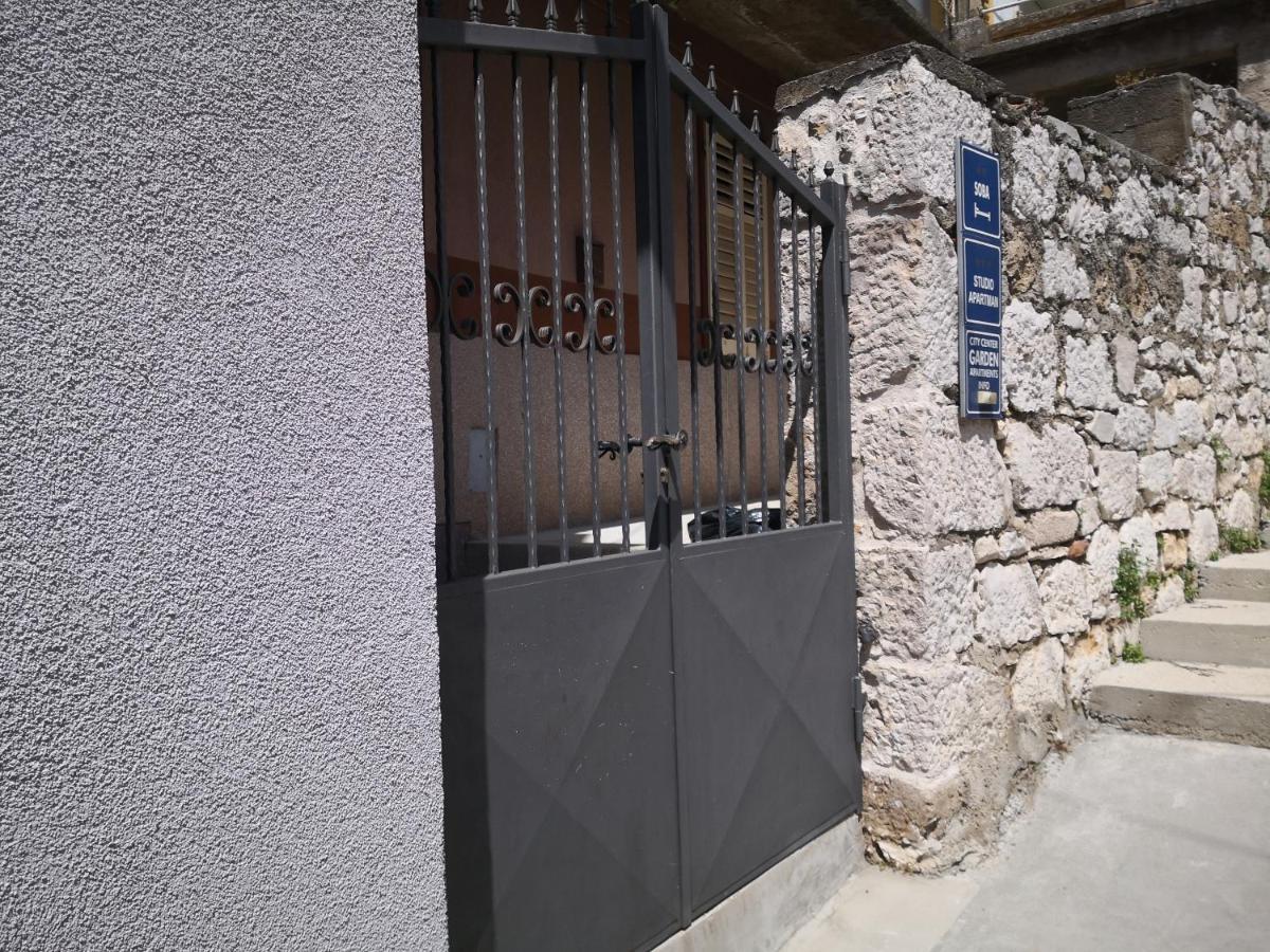 City Center Garden Apartments Sibenik Bagian luar foto