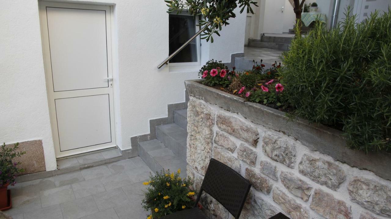 City Center Garden Apartments Sibenik Bagian luar foto