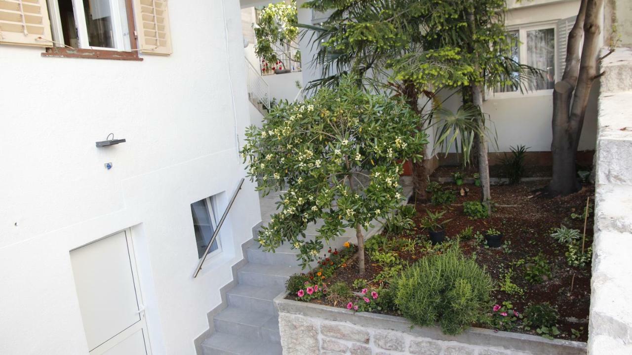 City Center Garden Apartments Sibenik Bagian luar foto