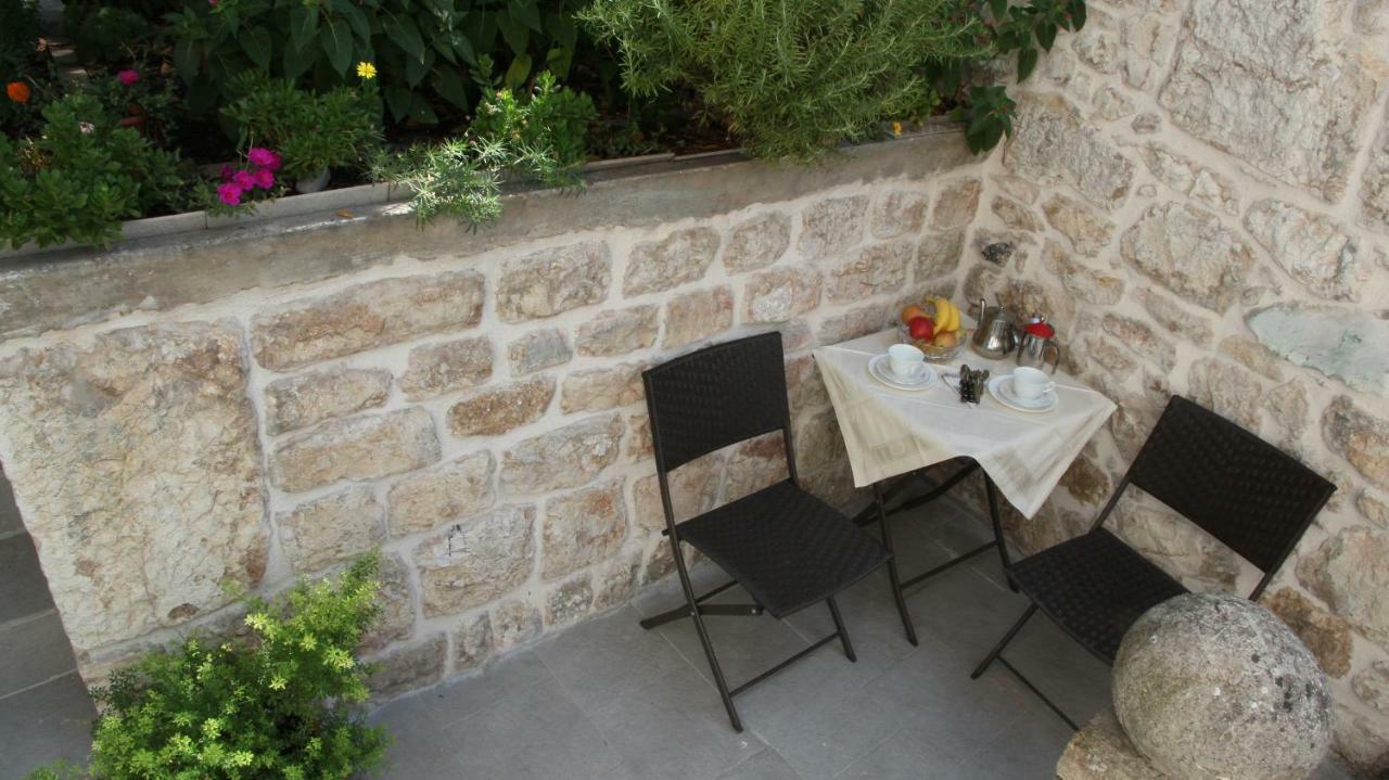 City Center Garden Apartments Sibenik Bagian luar foto